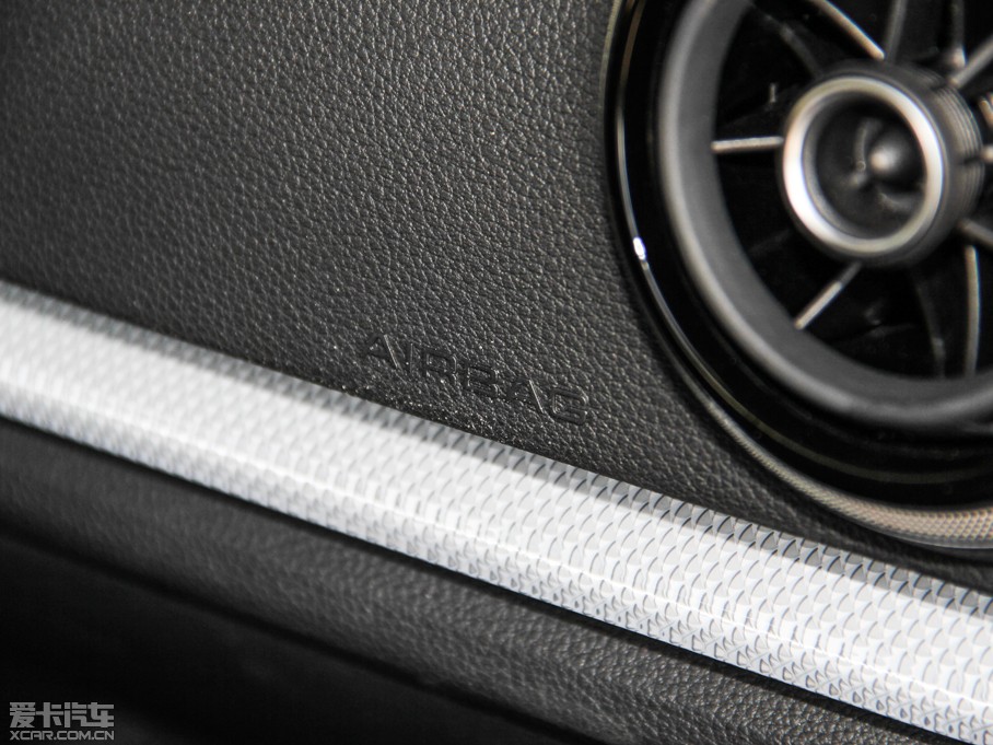 2015WA3 Limousine 40 TFSI A