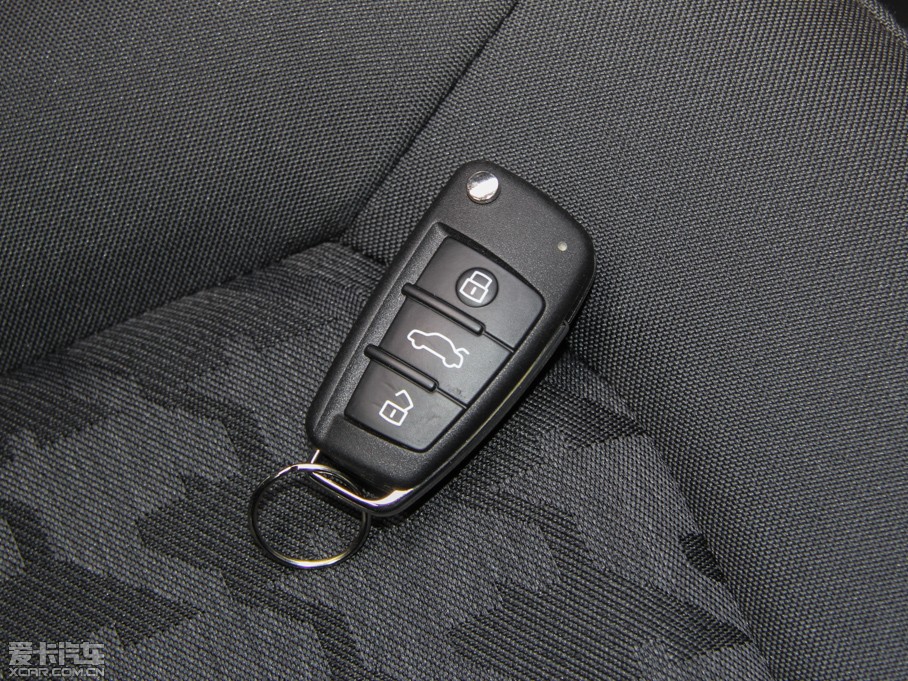 2015WA3 Limousine 40 TFSI A