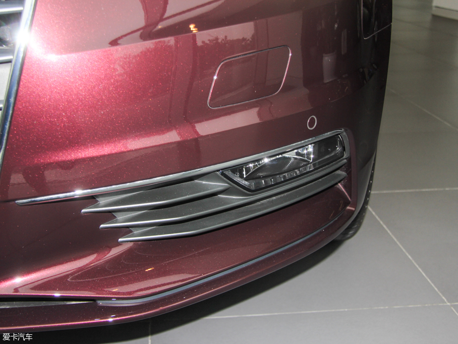 2015WA3 Limousine 35 TFSI 300fo