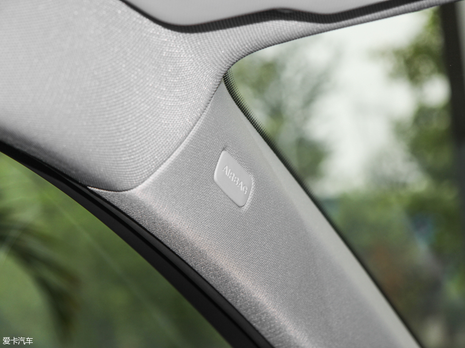 2015WA3 Limousine 35 TFSI 300fo