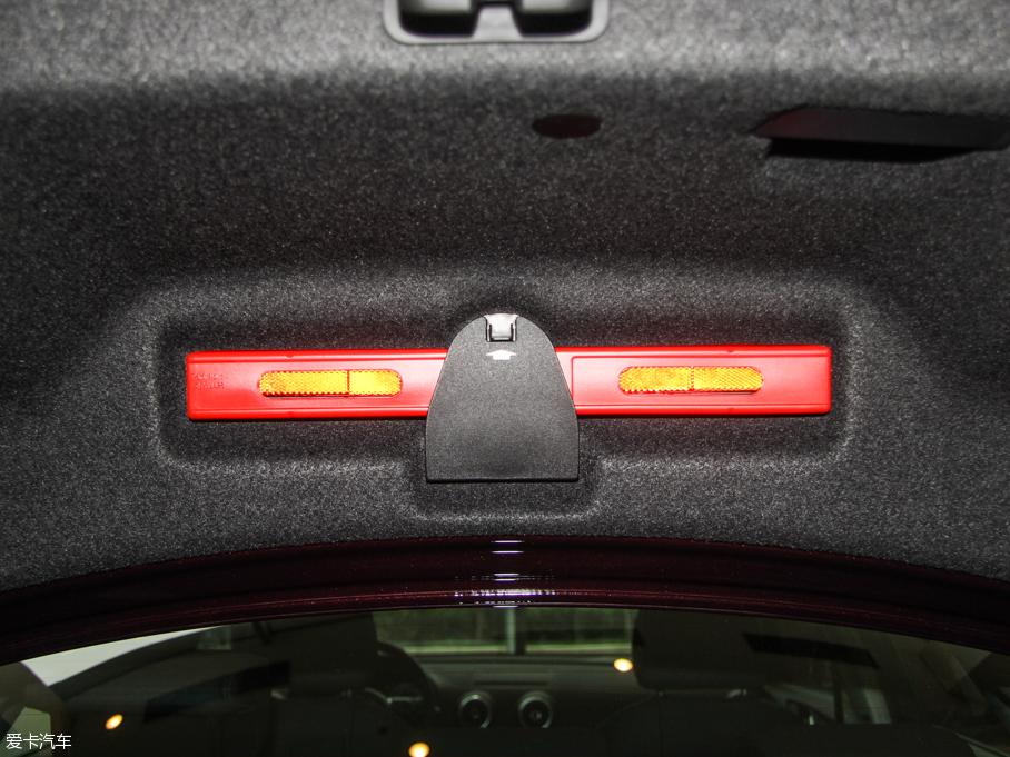 2015WA3 Limousine 35 TFSI 300fo