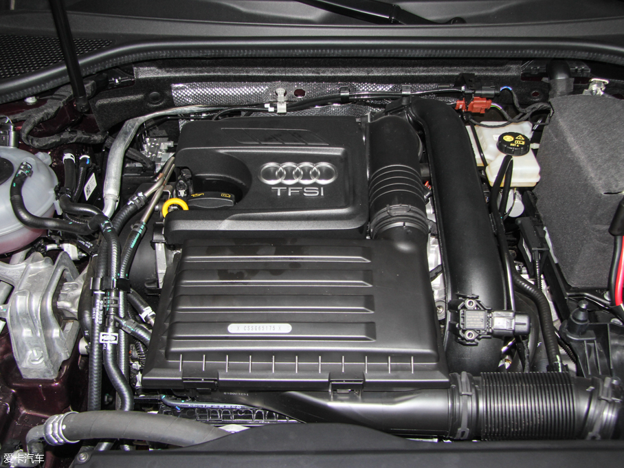 2015WA3 Limousine 35 TFSI 300fo(j)