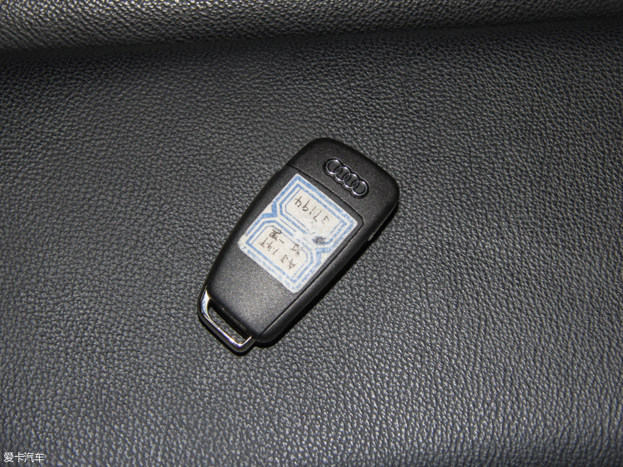 2015WA3 Limousine 35 TFSI 300fo(j)