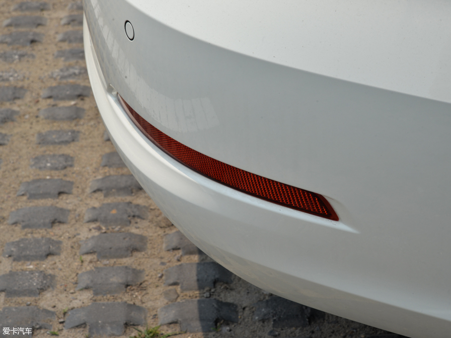 2015WA3 Limousine 35 TFSI 300foI