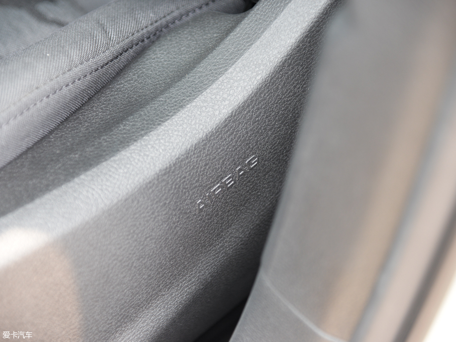 2015WA3 Limousine 35 TFSI 300foI