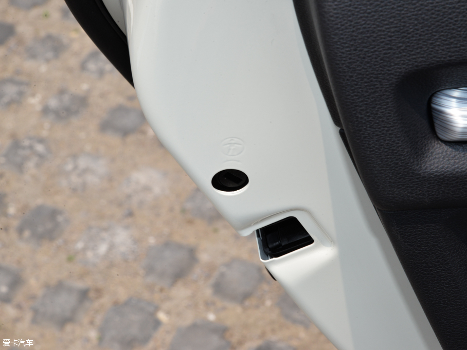 2015WA3 Limousine 35 TFSI 300fo(j)I(lng)