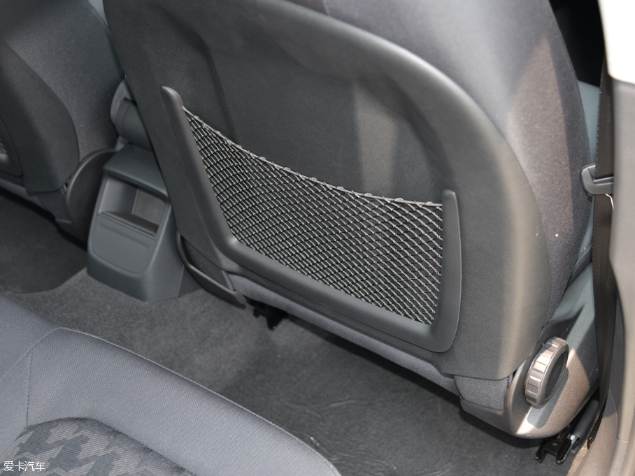 2015WA3 Limousine 35 TFSI 300foI