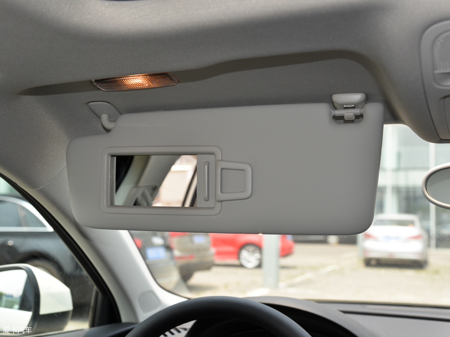 2015?yun)WA3 Limousine 35 TFSI 300fo(j)I(lng)