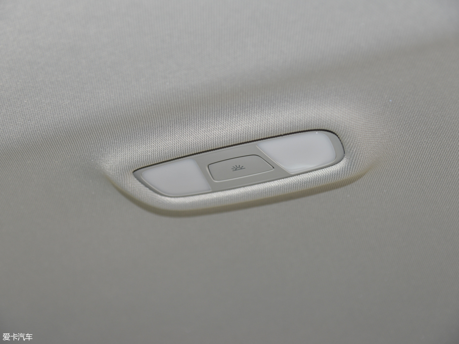 2015WA3 Limousine 35 TFSI 300foI(lng)