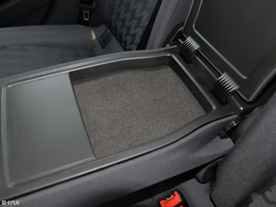 2015WA3 Limousine 35 TFSI 300foI