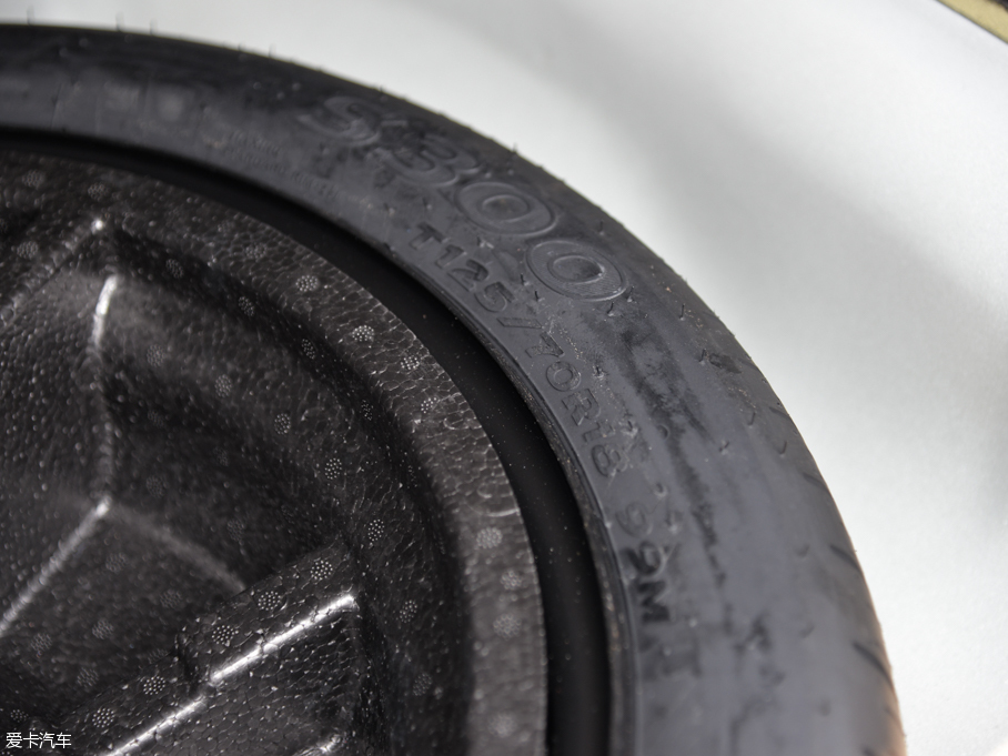 2015WA3 Limousine 35 TFSI 300foI