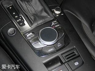 一汽-大眾奧迪2015款奧迪A3三廂