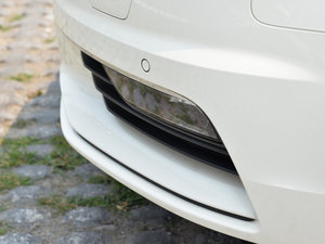 201535 TFSI 300foI ^