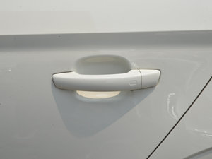 201535 TFSI 300foI ^