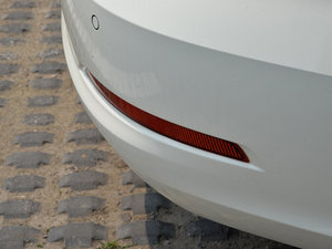 201535 TFSI 300foI ^