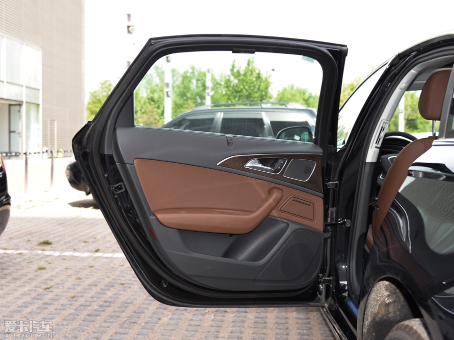 2015WA6L 35 FSI quattro g