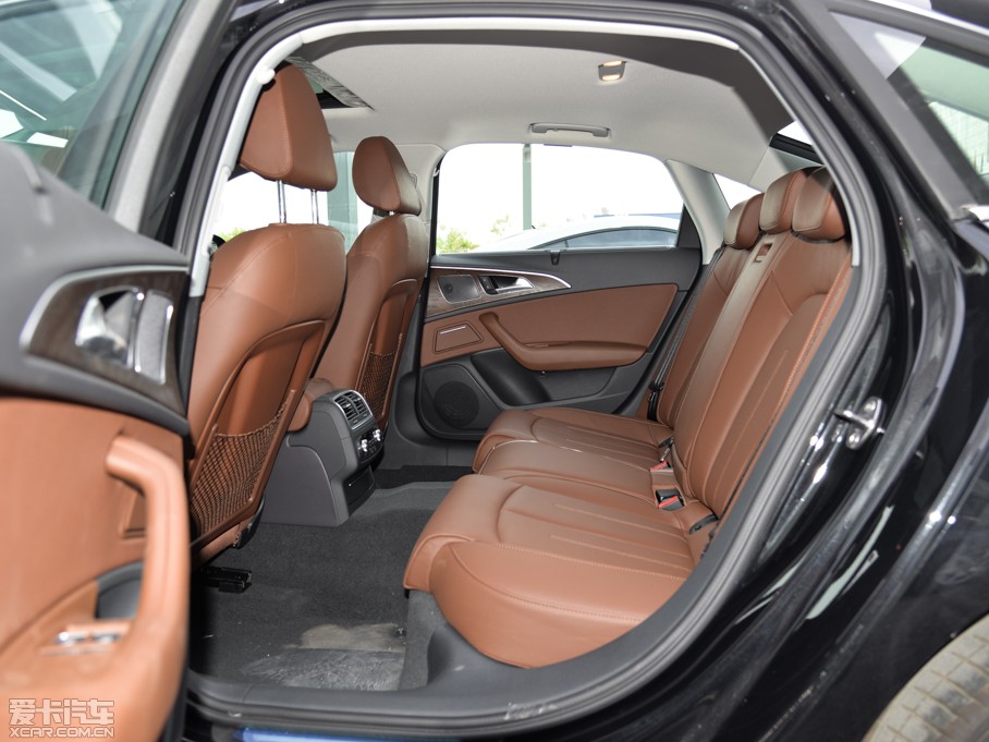 2015WA6L 35 FSI quattro g