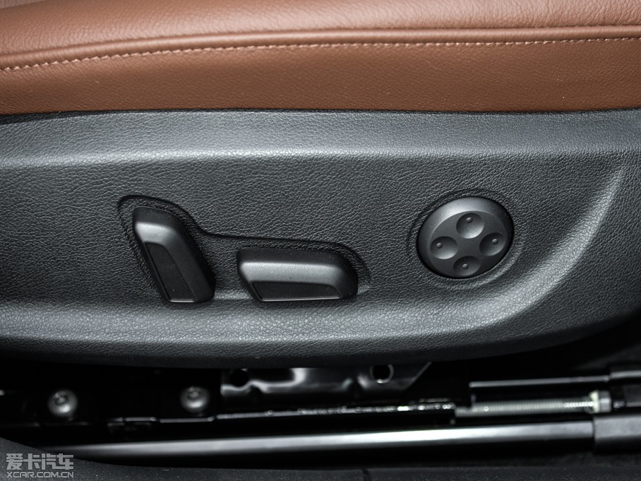 2015WA6L 35 FSI quattro g