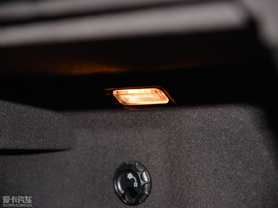 2015WA6L 35 FSI quattro g