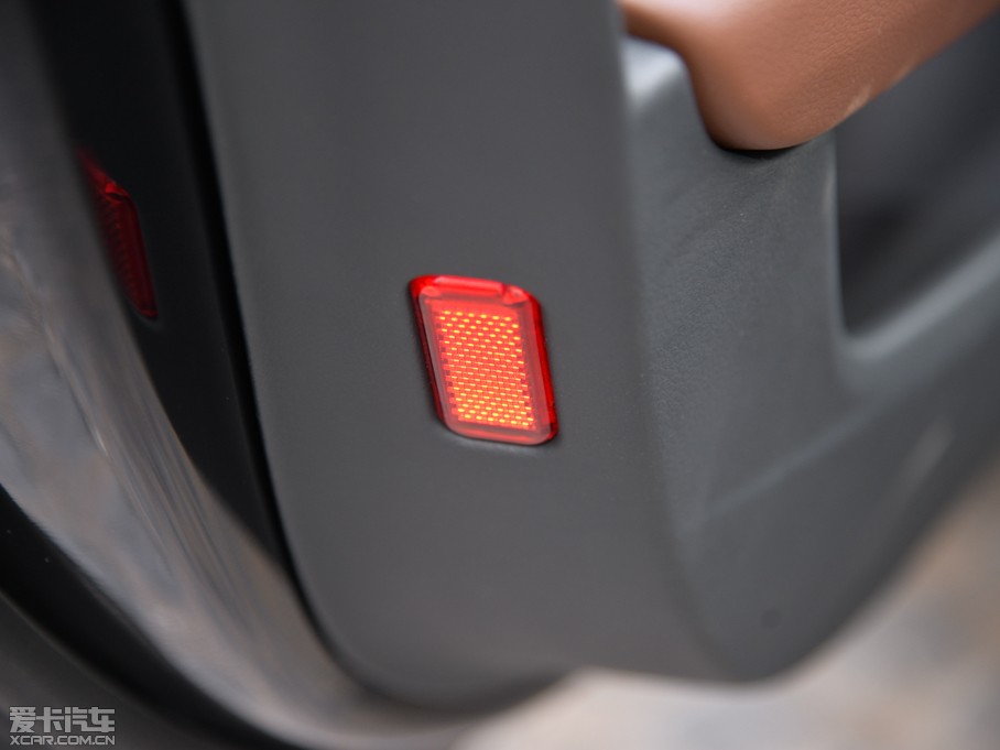 2015WA6L 35 FSI quattro g