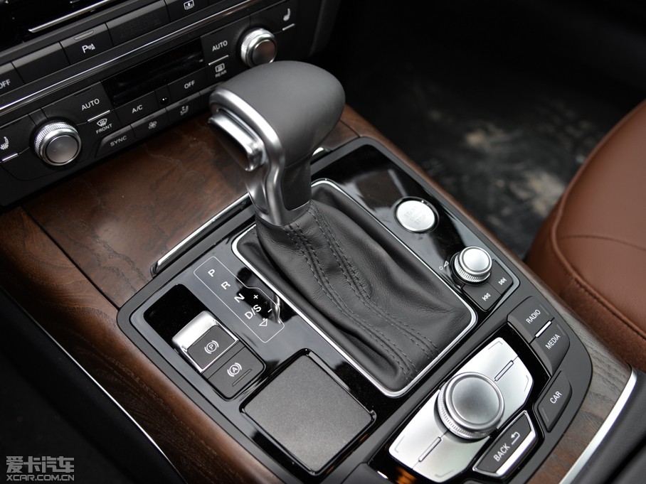 2015WA6L 35 FSI quattro g