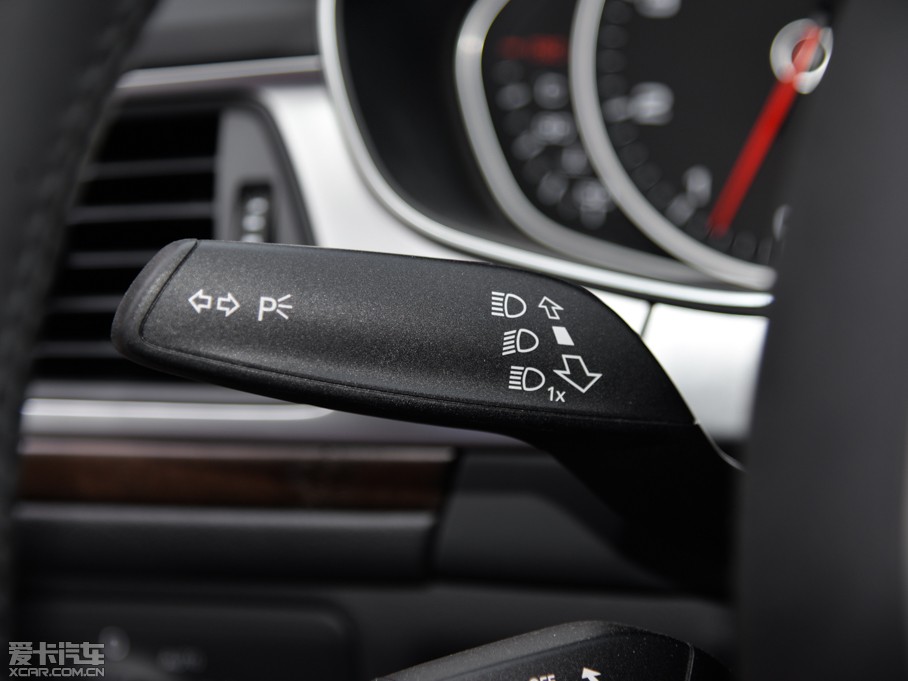 2015WA6L 35 FSI quattro g