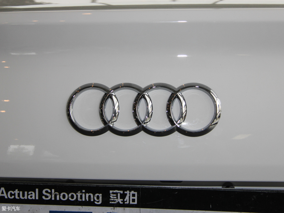 2015?yun)WA6L TFSI 300fo(j)I(lng)