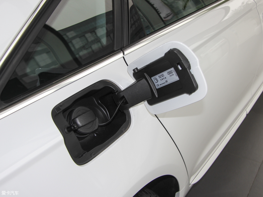 2015WA6L TFSI 300foI