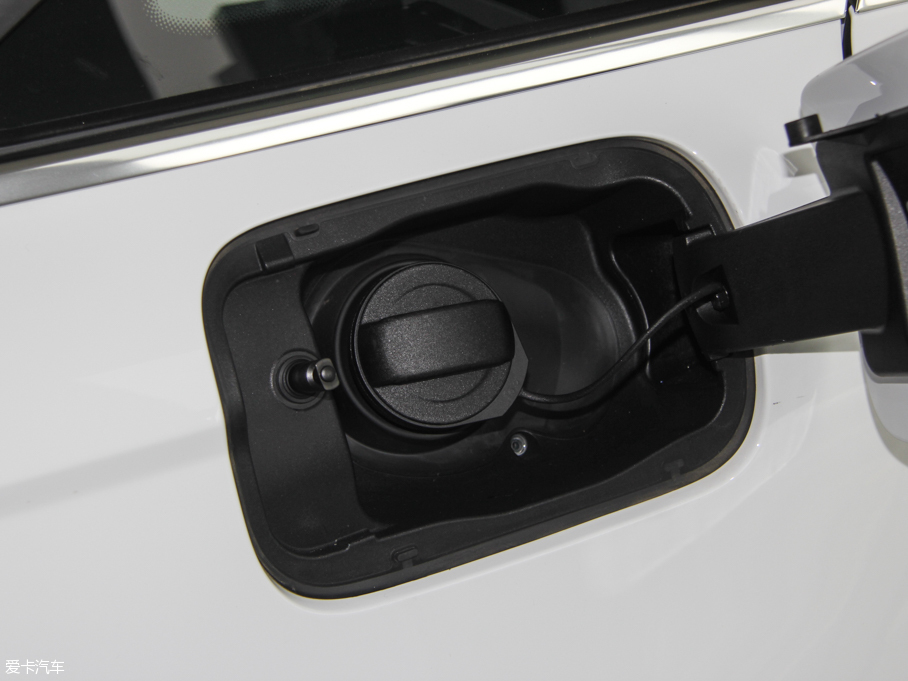 2015?yun)WA6L TFSI 300f(wn)o(j)I(lng)