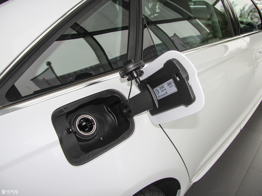 2015WA6L TFSI 300foI