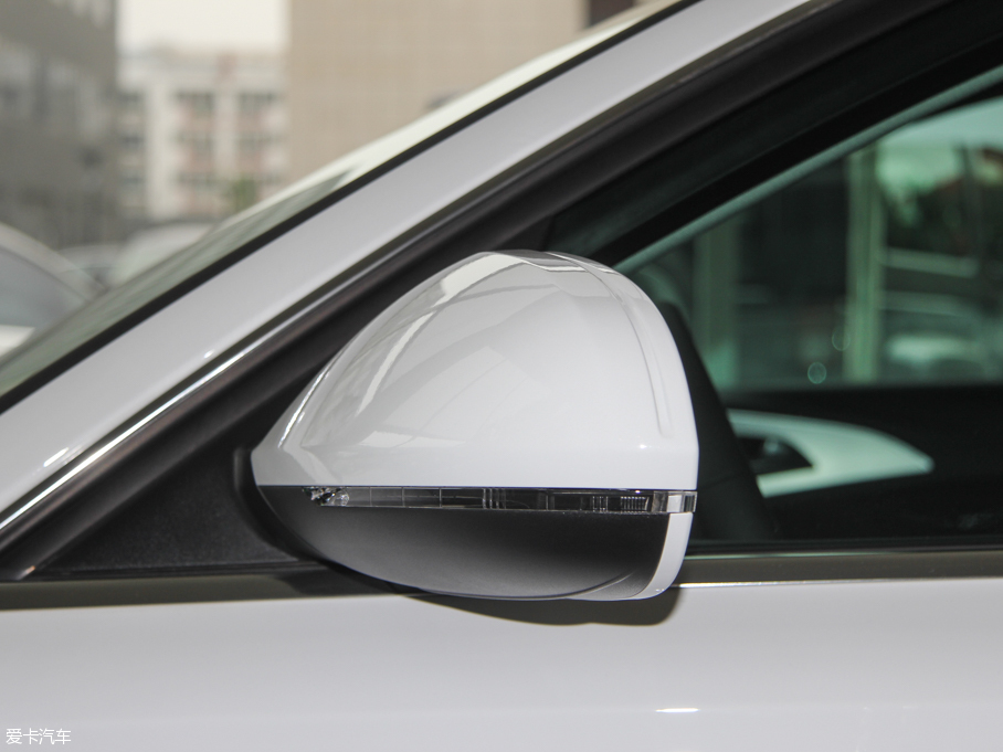 2015WA6L TFSI 300foI