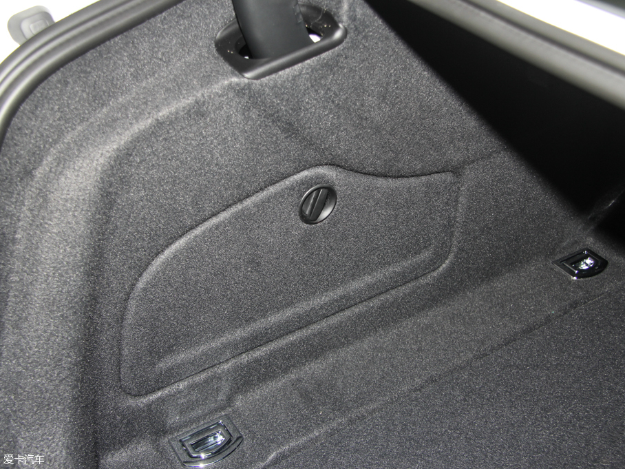 2015?yun)WA6L TFSI 300f(wn)o(j)I(lng)