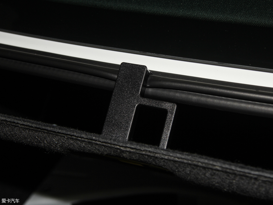 2015WA6L TFSI 300foI