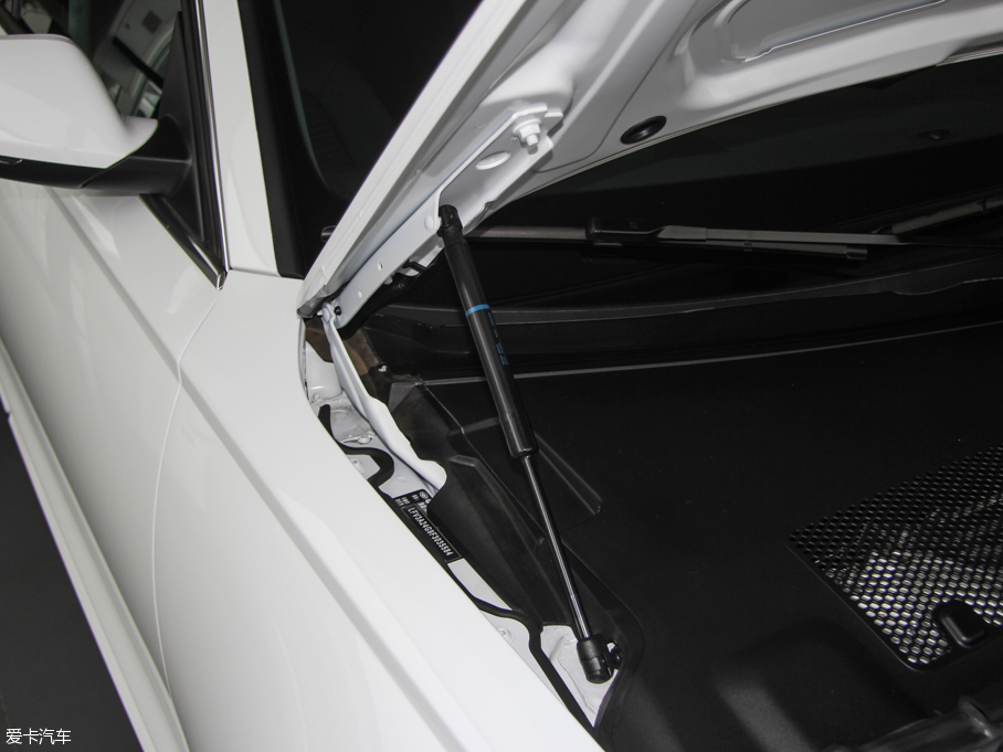 2015WA6L TFSI 300foI