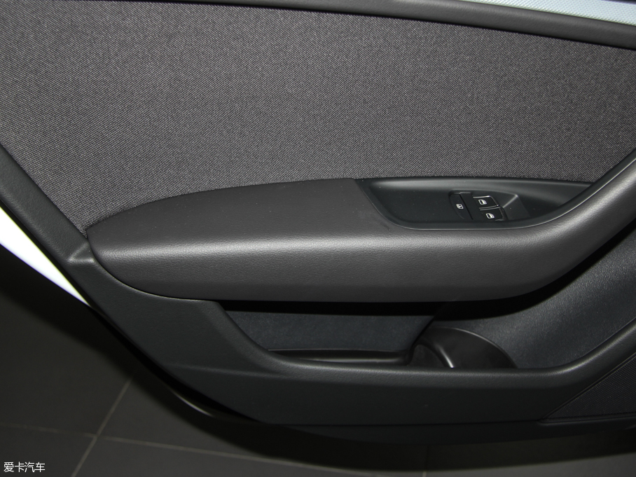 2015WA6L TFSI 300foI