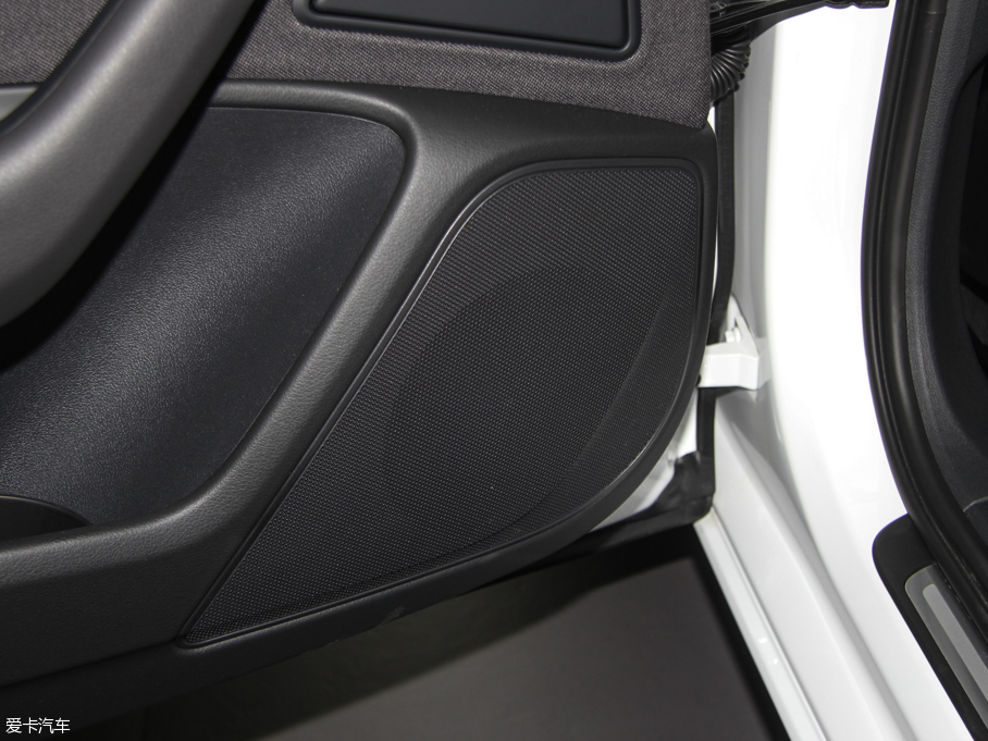 2015WA6L TFSI 300foI