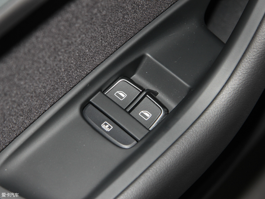 2015WA6L TFSI 300foI