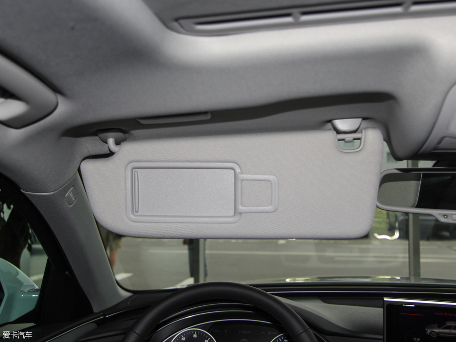 2015WA6L TFSI 300foI