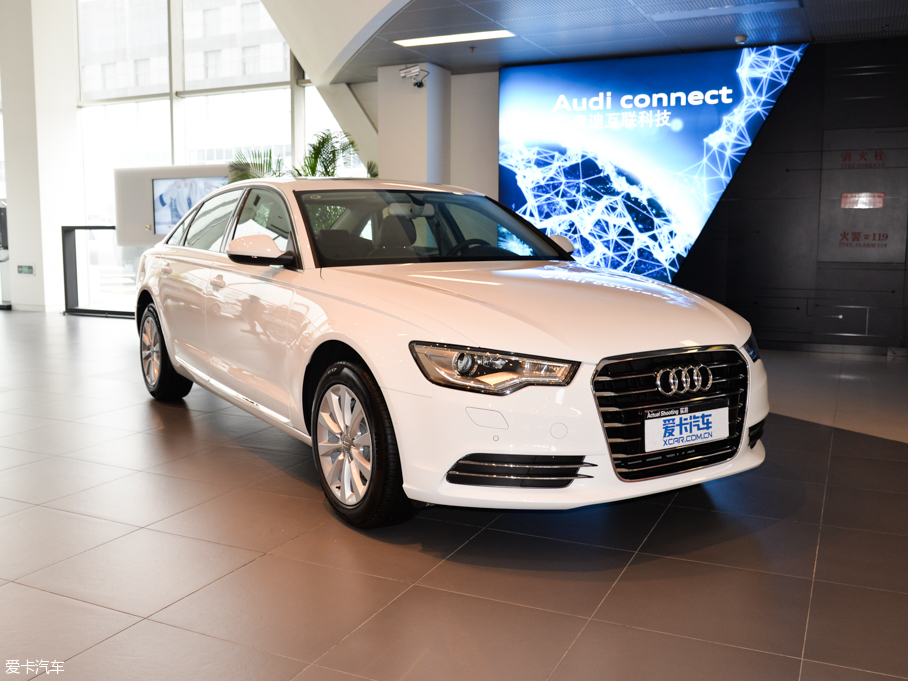 2015WA6L 30 FSI 300fo