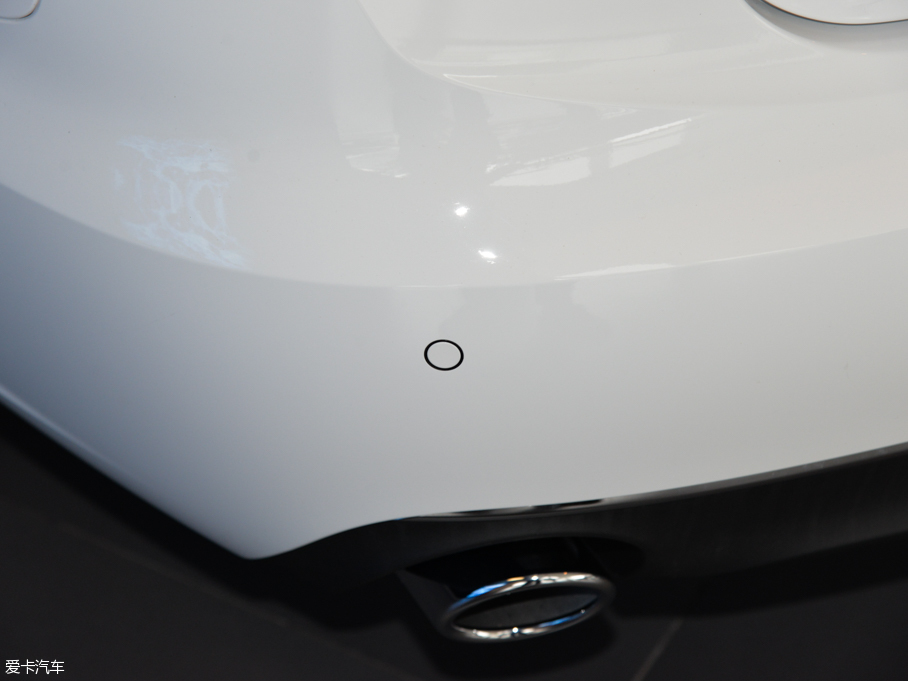 2015WA6L 30 FSI 300fo