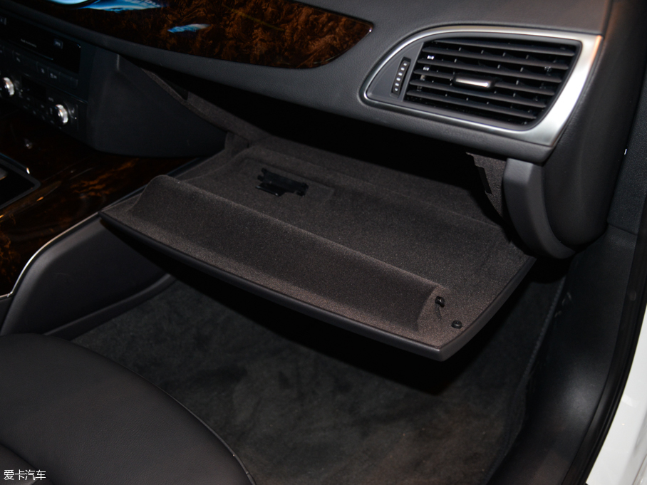 2015WA6L 30 FSI 300fo(j)