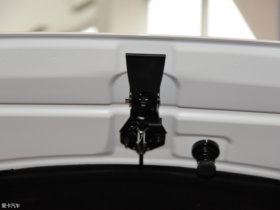 2015WA6L 30 FSI 300fo