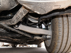 201535 FSI quattro g(sh) (x)(ji)^