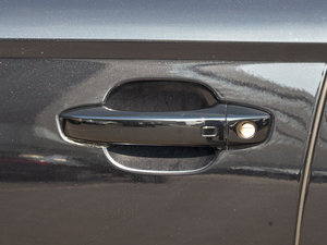 201535 FSI quattro g {T