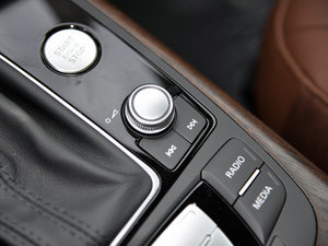 201535 FSI quattro g(sh) п؅^(q)