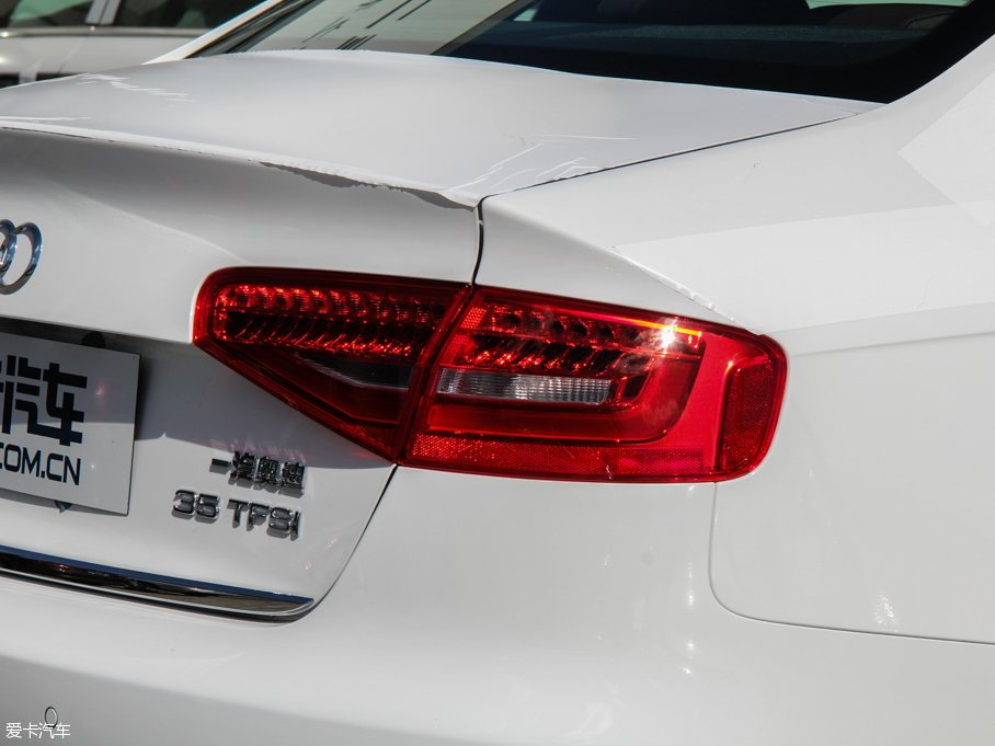 2016WA4L 35 TFSI Ԅm