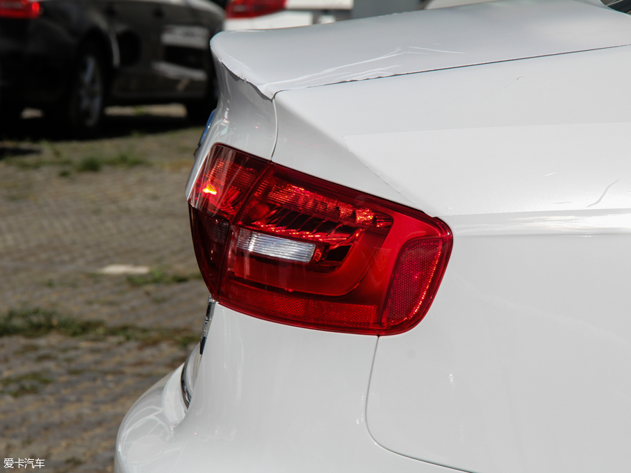 2016WA4L 35 TFSI Ԅm