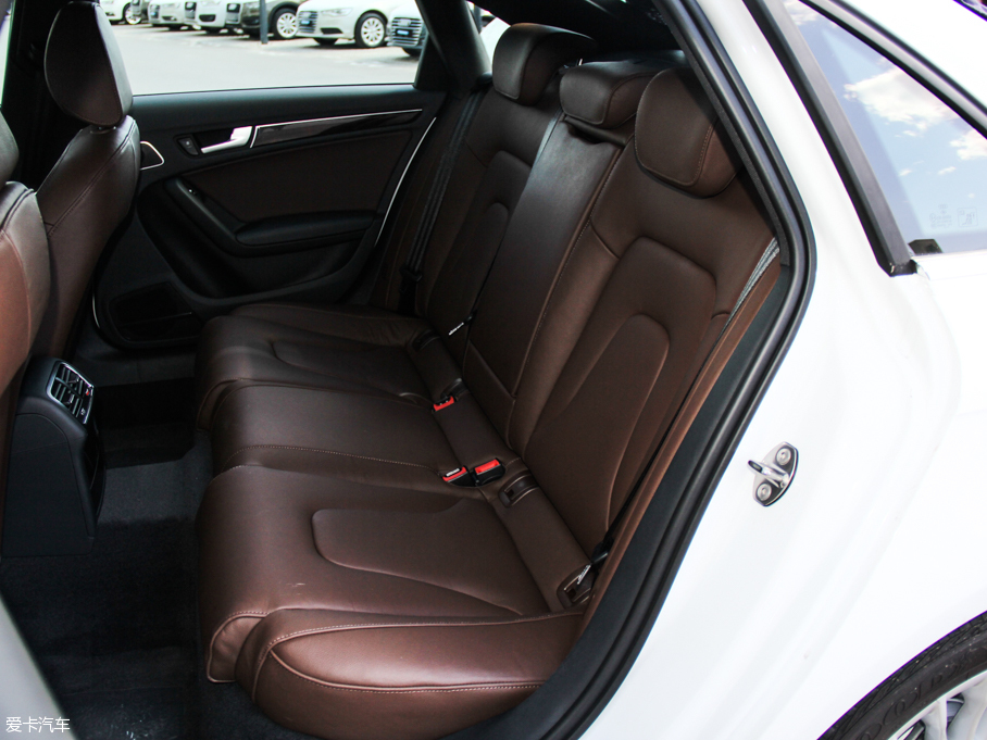 2016?yun)WA4L 35 TFSI Ԅ(dng)m