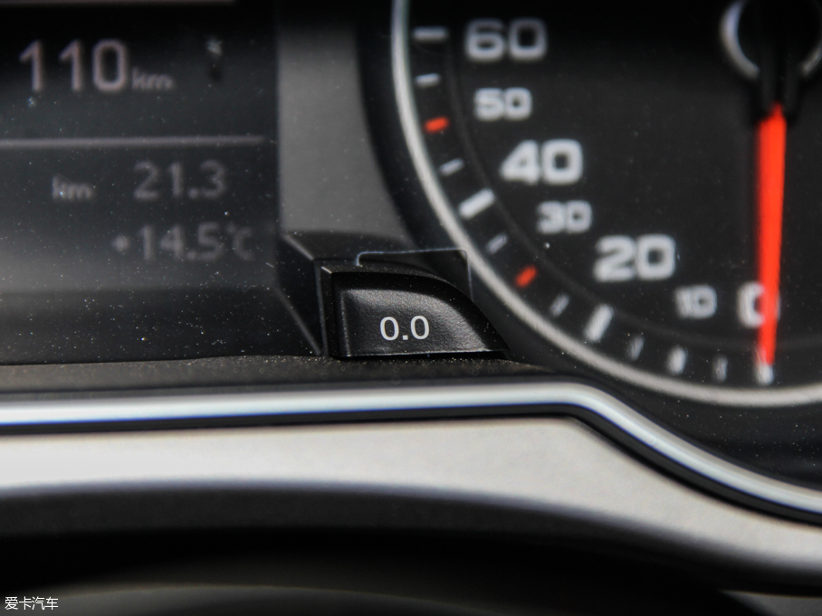 2016WA4L 35 TFSI Ԅm