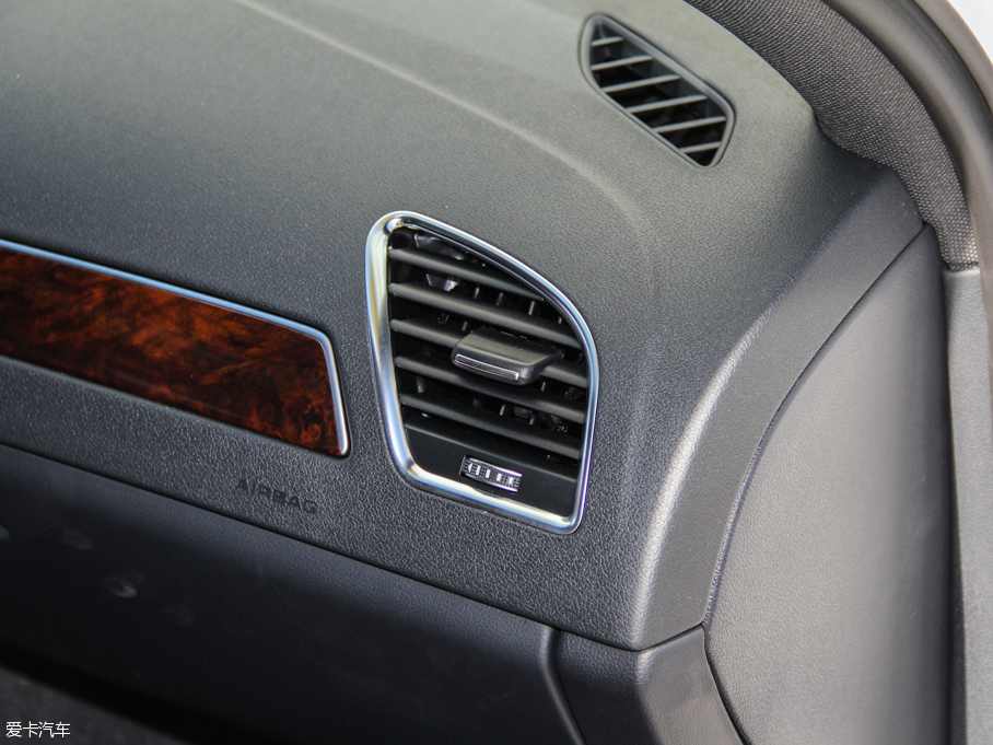 2016WA4L 35 TFSI Ԅm